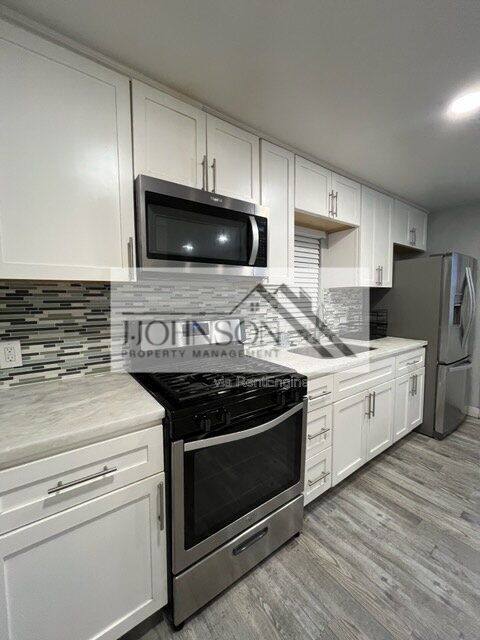 Apartment for rent at 320 W Whittier Ave, Tracy, CA 95376