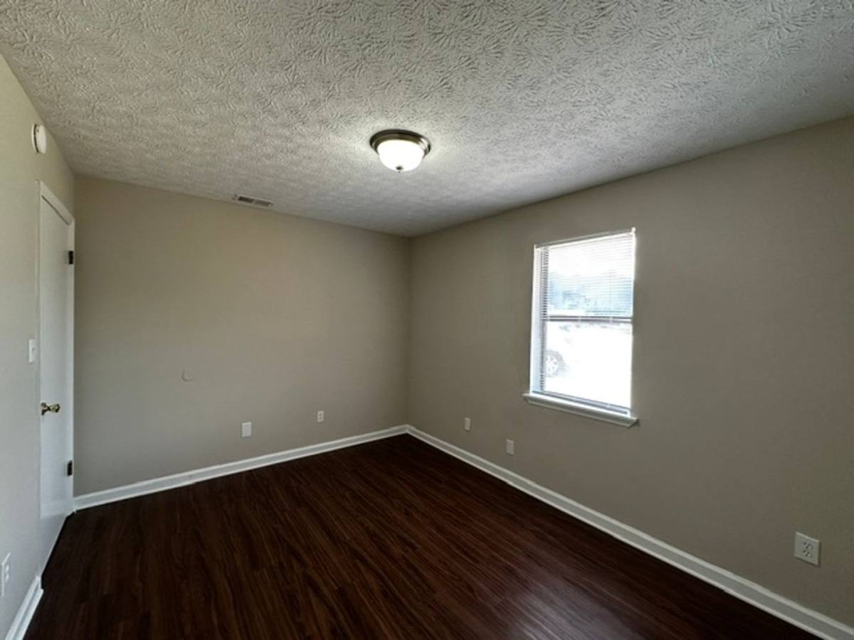 Apartment for rent at 195 Michele Dr, Athens, GA 30606