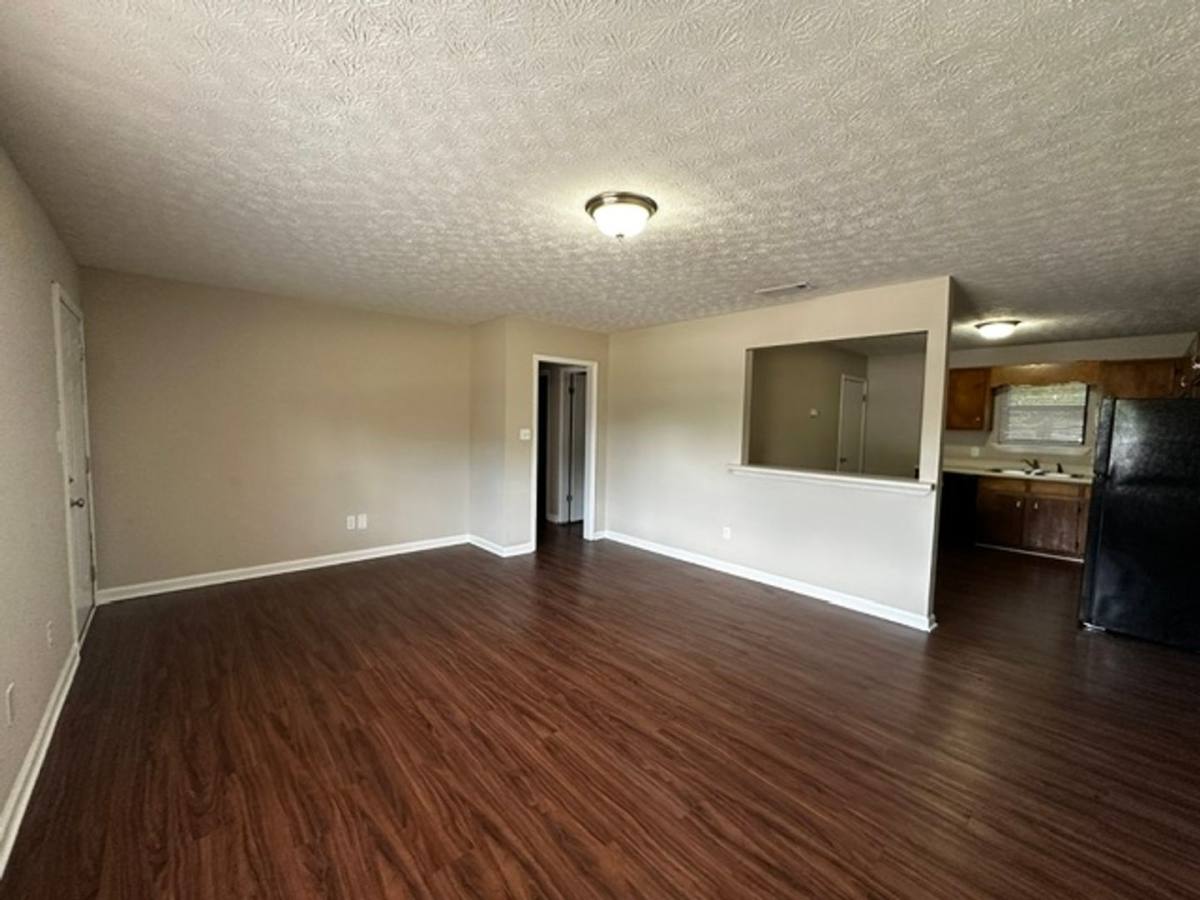 Apartment for rent at 195 Michele Dr, Athens, GA 30606