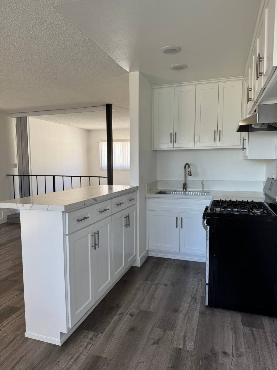 Apartment for rent at 14240 Burbank Blvd #205, Van Nuys, CA 91401
