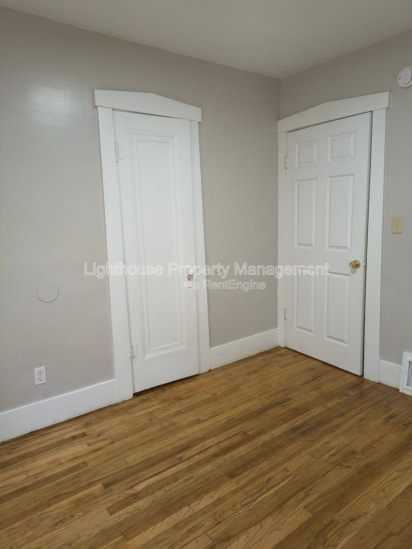 Apartment for rent at 3040 Temple St, Muskegon, MI 49444