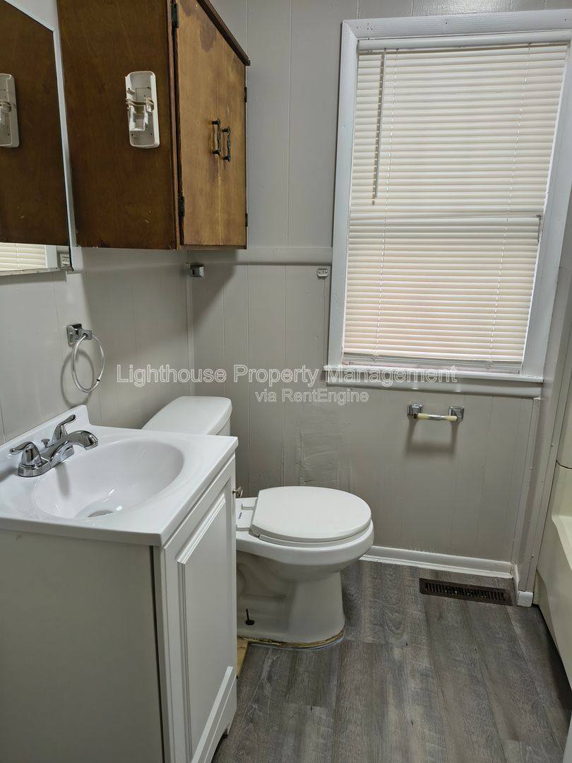 Apartment for rent at 3040 Temple St, Muskegon, MI 49444