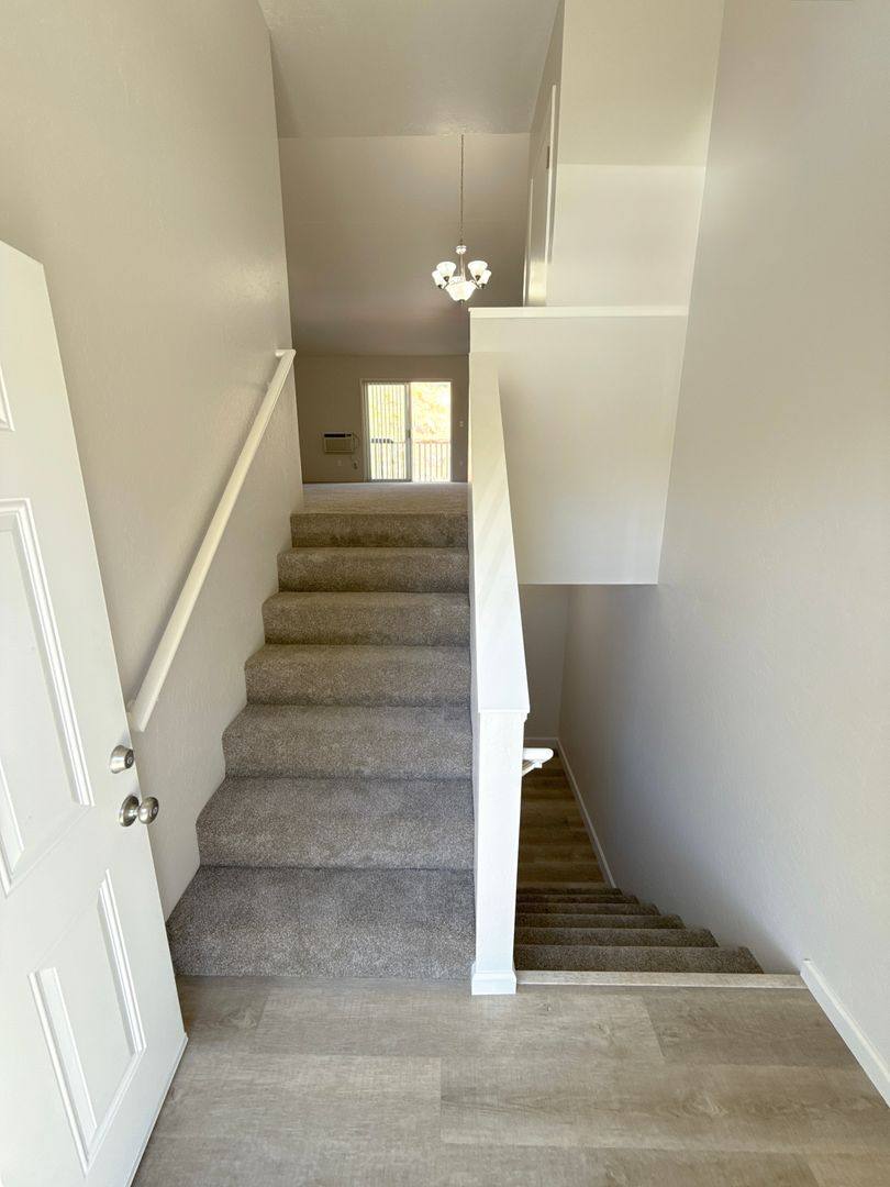 Apartment for rent at 5513-5515-5517-5519 N Hills Dr, Klamath Falls, OR 97603