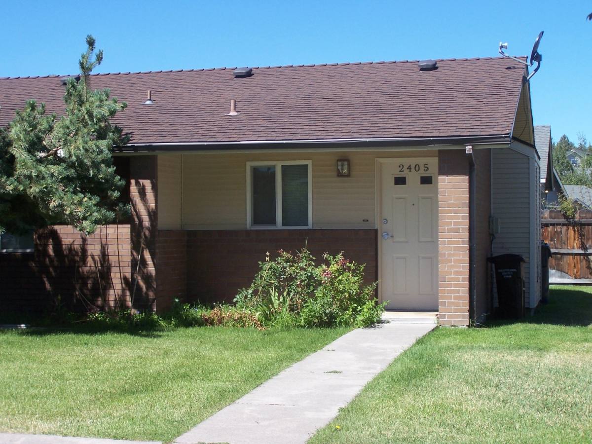 Apartment for rent at 2405 SW 31st St, Redmond, OR 97756