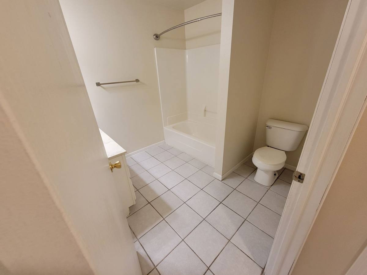 Apartment for rent at 1008 Dutchman Dr, Chippewa Falls, WI 54729