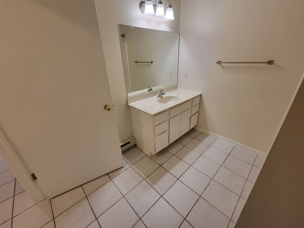 Apartment for rent at 1008 Dutchman Dr, Chippewa Falls, WI 54729