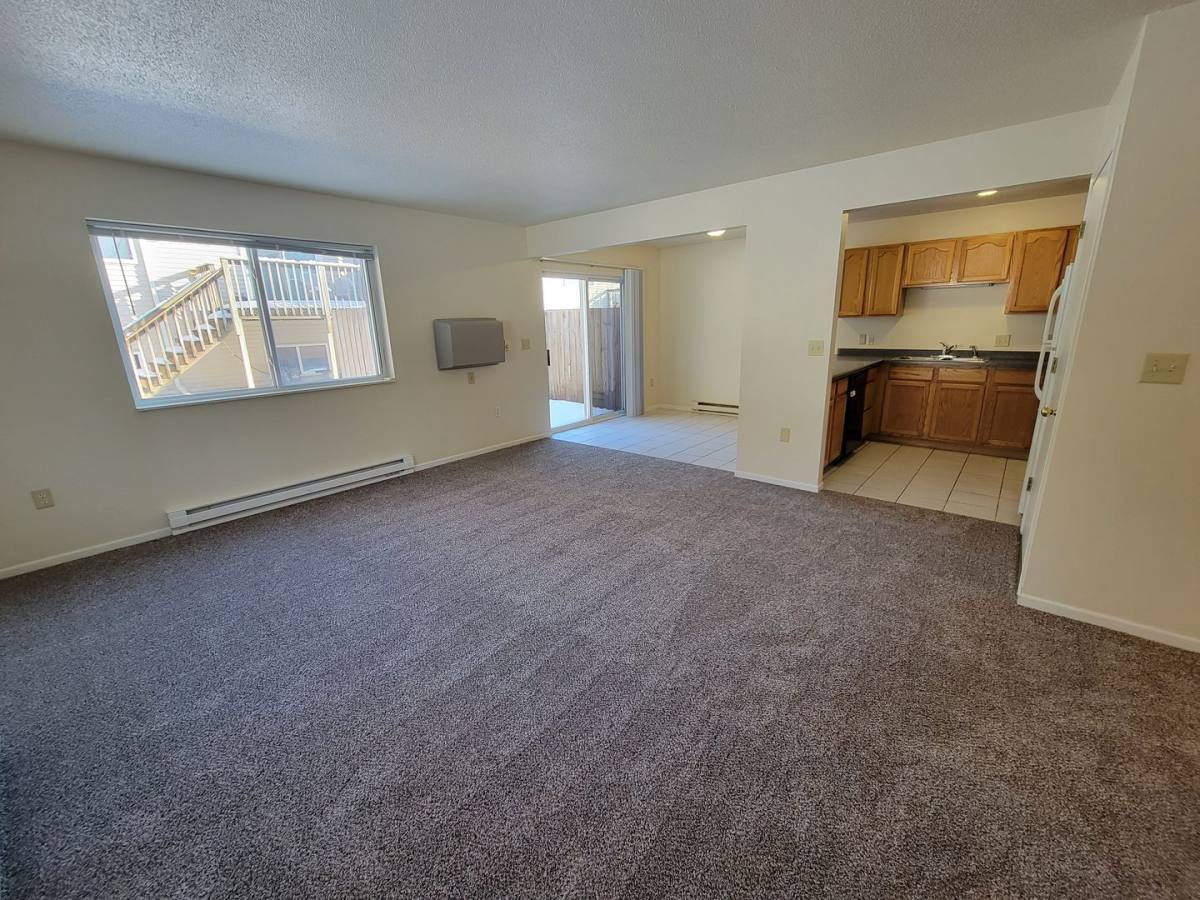 Apartment for rent at 1008 Dutchman Dr, Chippewa Falls, WI 54729