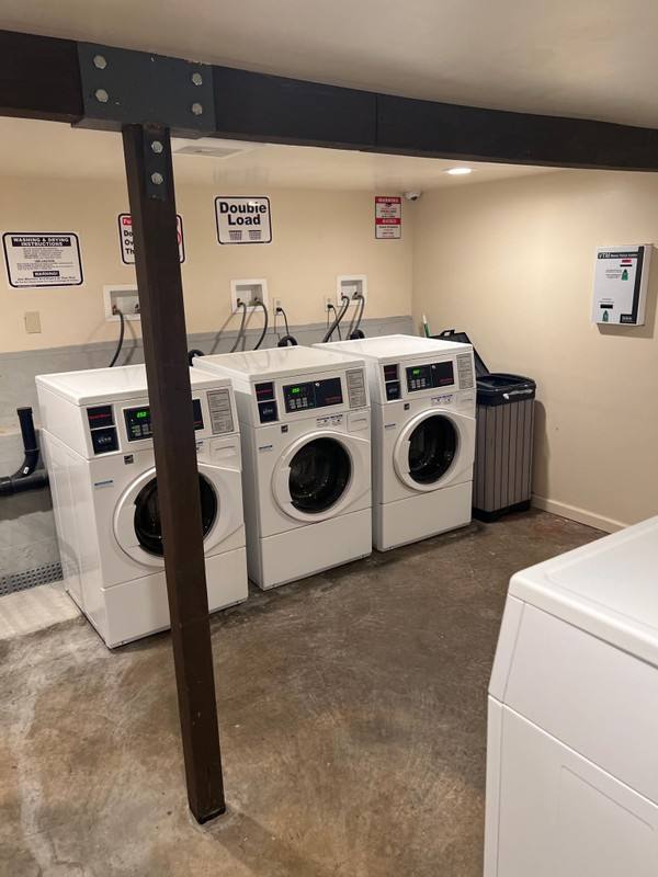 Apartment for rent at 1729 Seminary Ave #2, Oakland, CA 94621