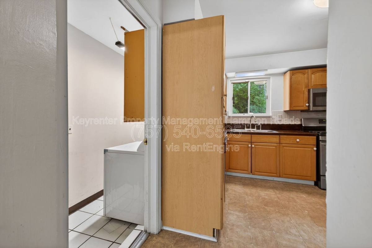 House for rent at 1611 Modoc Ave, Norfolk, VA 23503