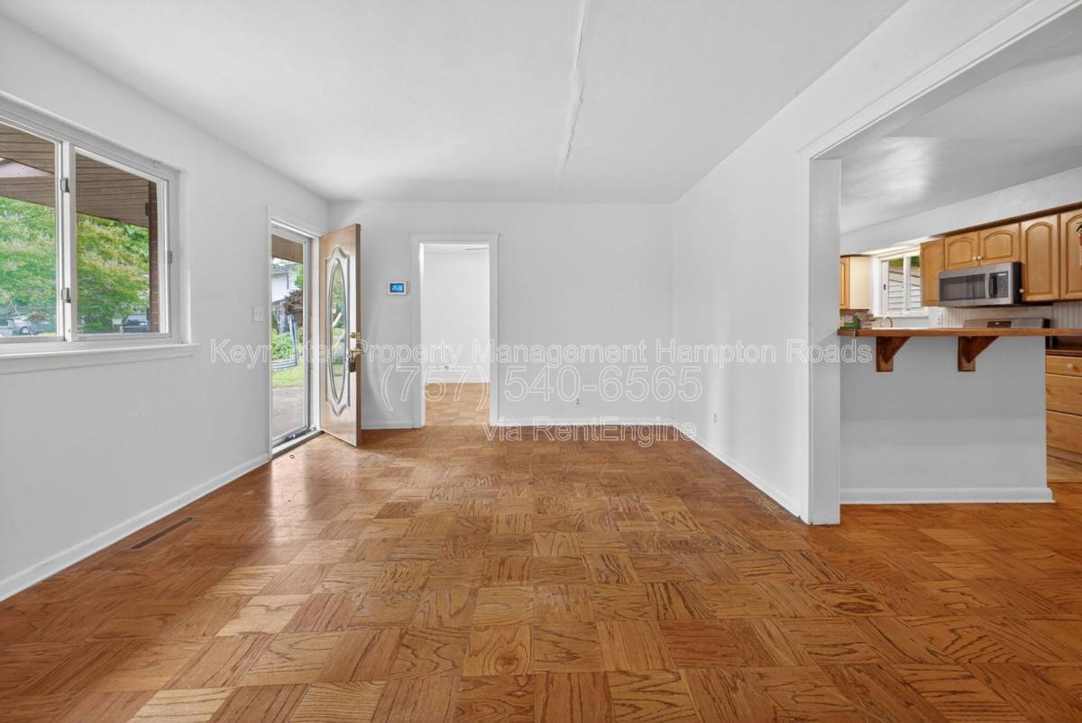 House for rent at 1611 Modoc Ave, Norfolk, VA 23503
