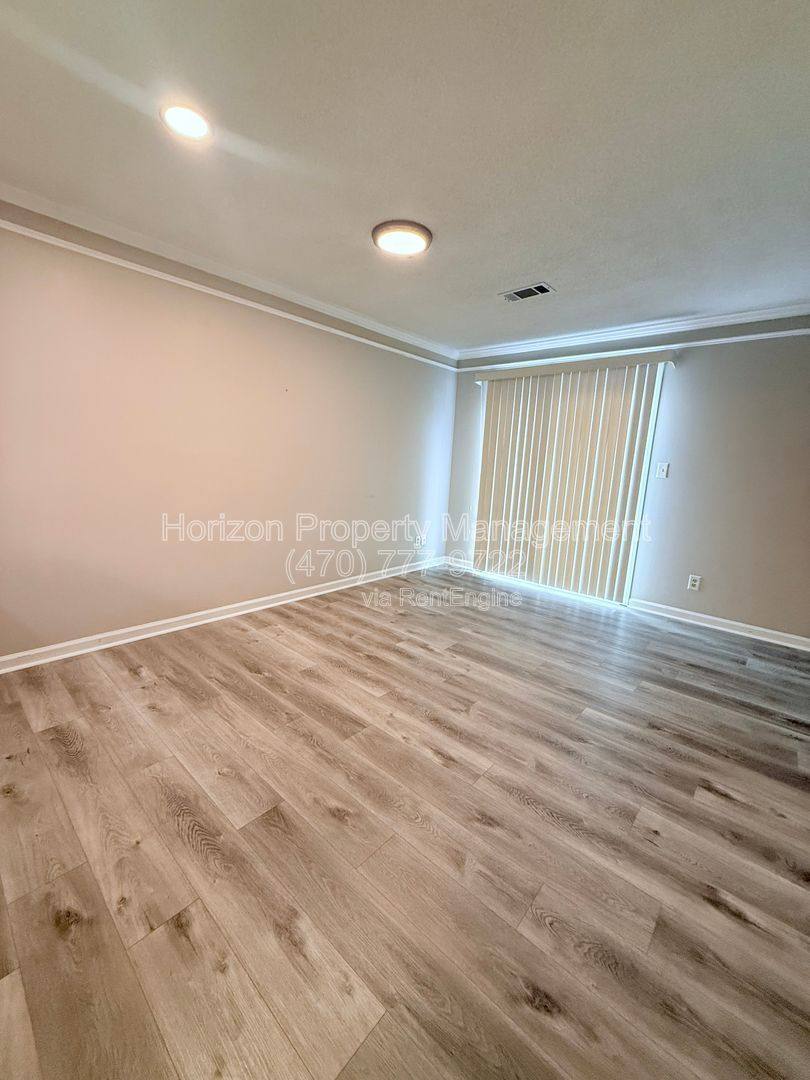 Apartment for rent at 3730 Old Flowery Branch Rd #I7, Oakwood, GA 30566