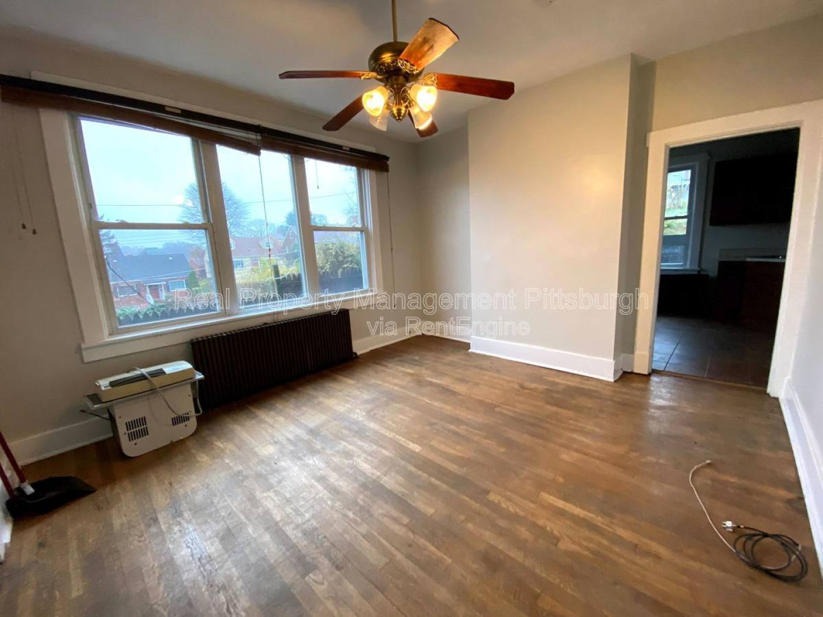 House for rent at 318 Kaercher St, Pittsburgh, PA 15207