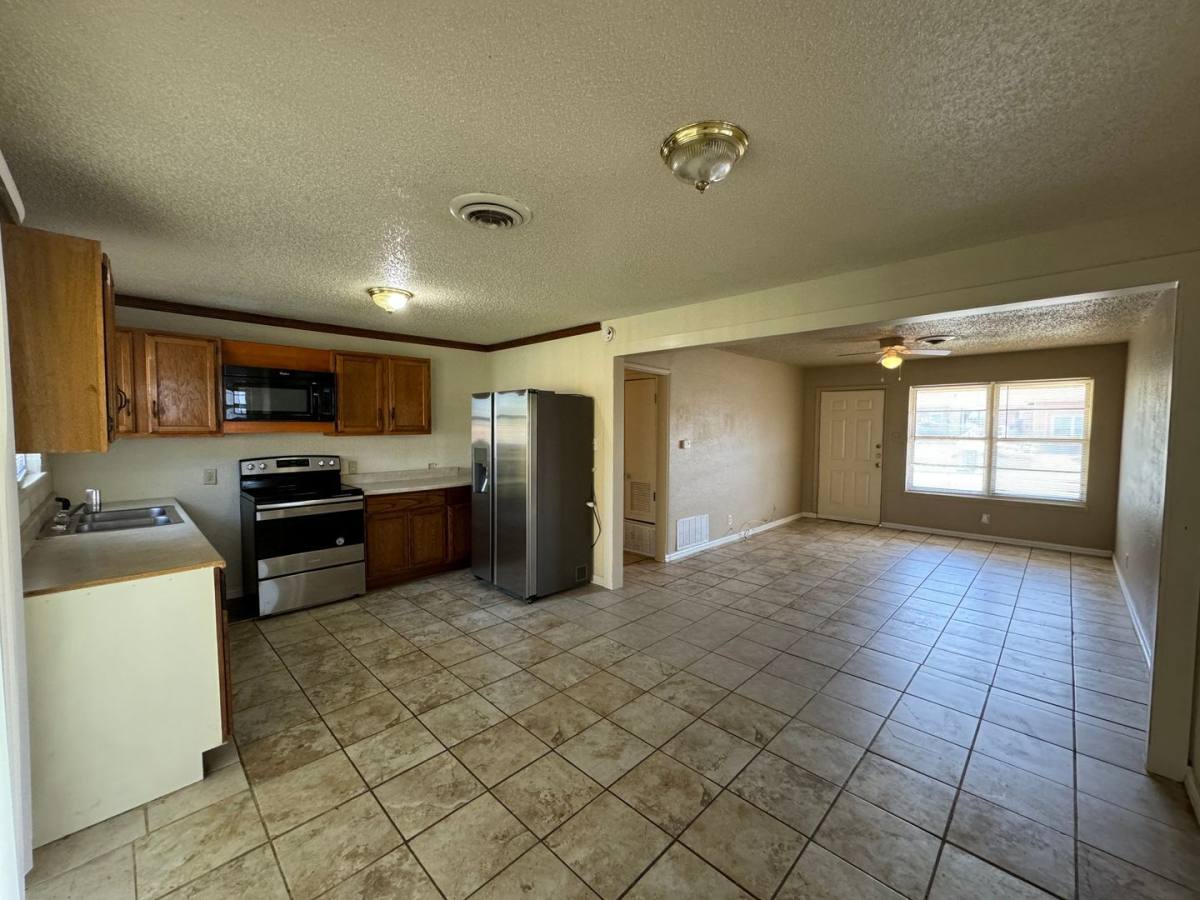 House for rent at 3203 Zephyr Rd, Killeen, TX 76543