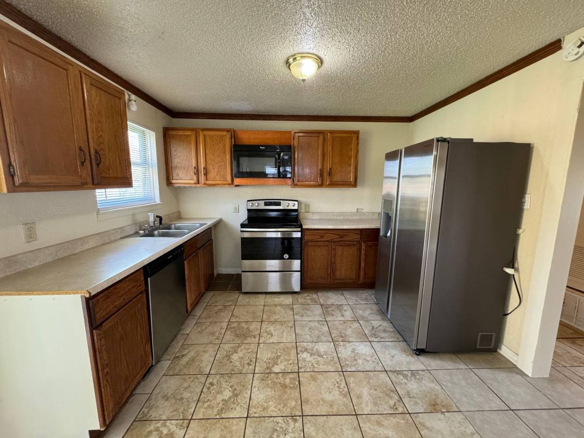 House for rent at 3203 Zephyr Rd, Killeen, TX 76543