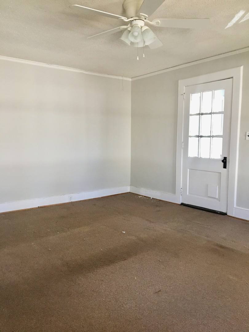 Apartment for rent at 618-620 Saluda Ave, Columbia, SC 29205