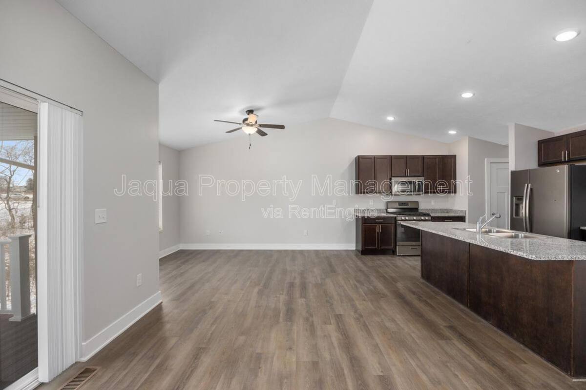 Condo for rent at 1368 S Village Circle, Kalamazoo, MI 49009