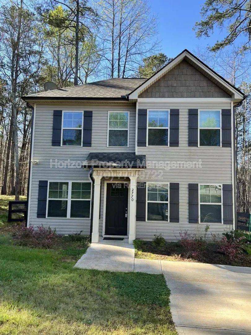 House for rent at 2770 Fleetwood Dr, Cumming, GA 30041