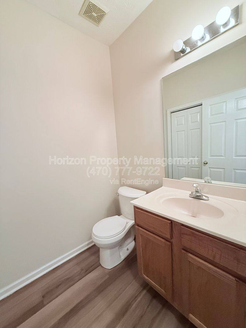 Townhouse for rent at 48 Pearl Chambers Court, Dawsonville, GA 30534