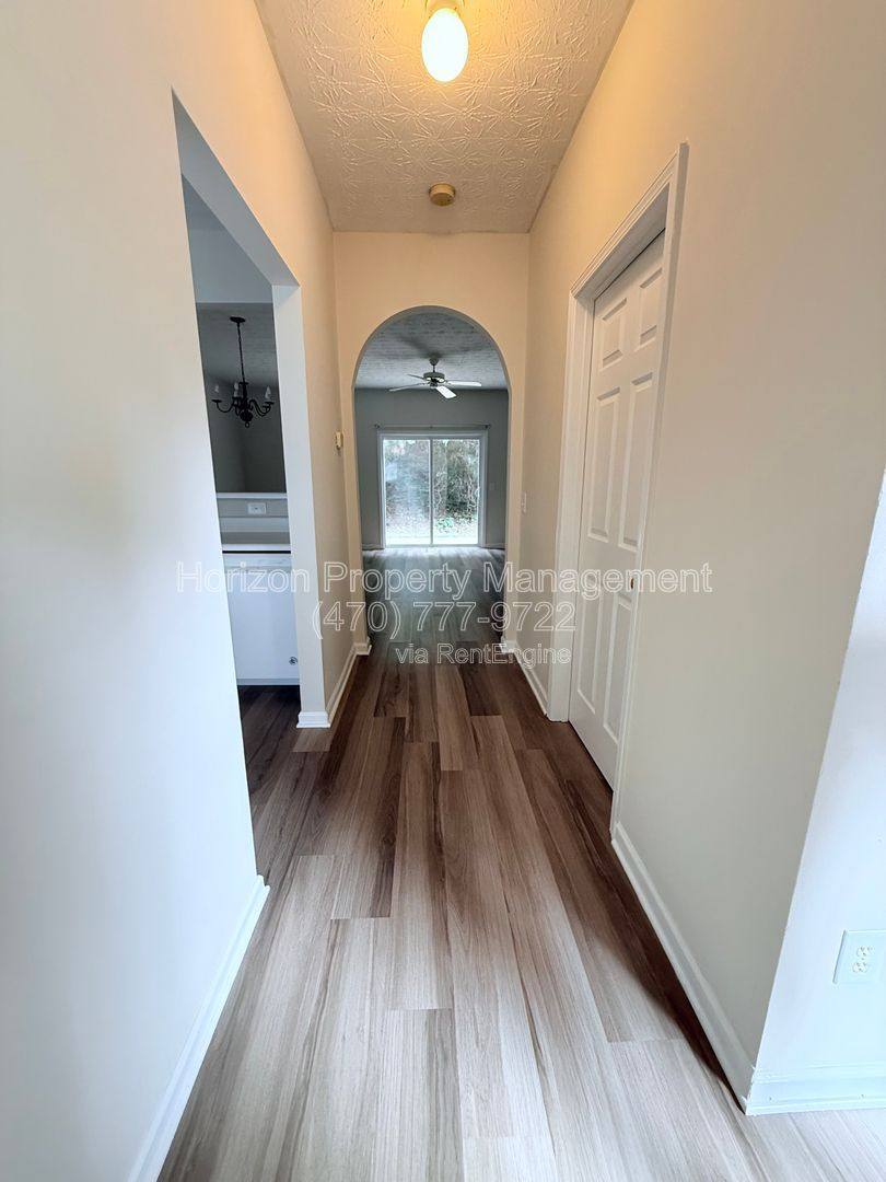 Townhouse for rent at 48 Pearl Chambers Court, Dawsonville, GA 30534