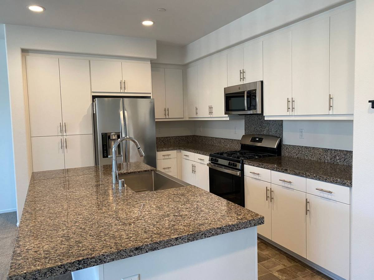 Condo for rent at 31429 Calle Luna, Temecula, CA 92592