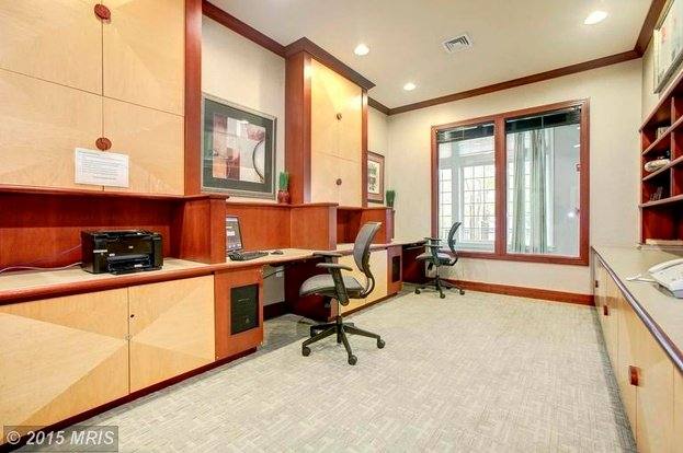 Condo for rent at 13397 Connor Dr, Centreville, VA 20120
