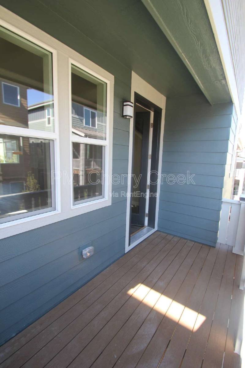 House for rent at 2406 S Troy Court, Aurora, CO 80014