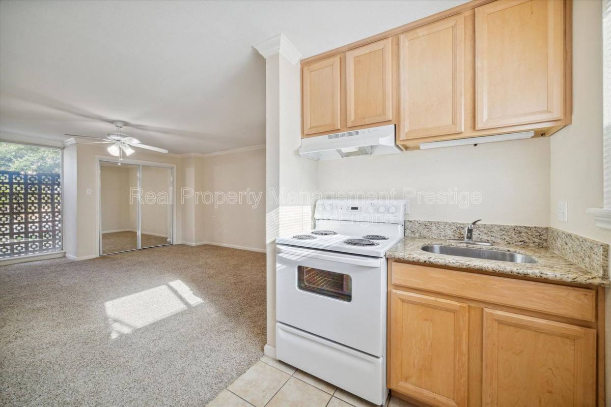 Apartment for rent at 1522 Yale St #23, Houston, TX 77008