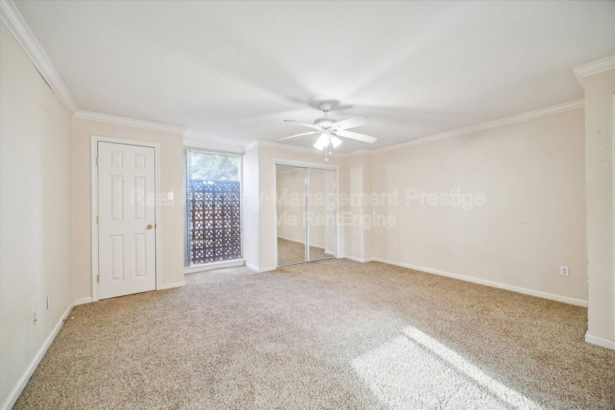 Apartment for rent at 1522 Yale St #23, Houston, TX 77008