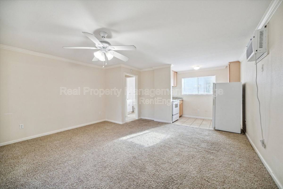 Apartment for rent at 1522 Yale St #23, Houston, TX 77008