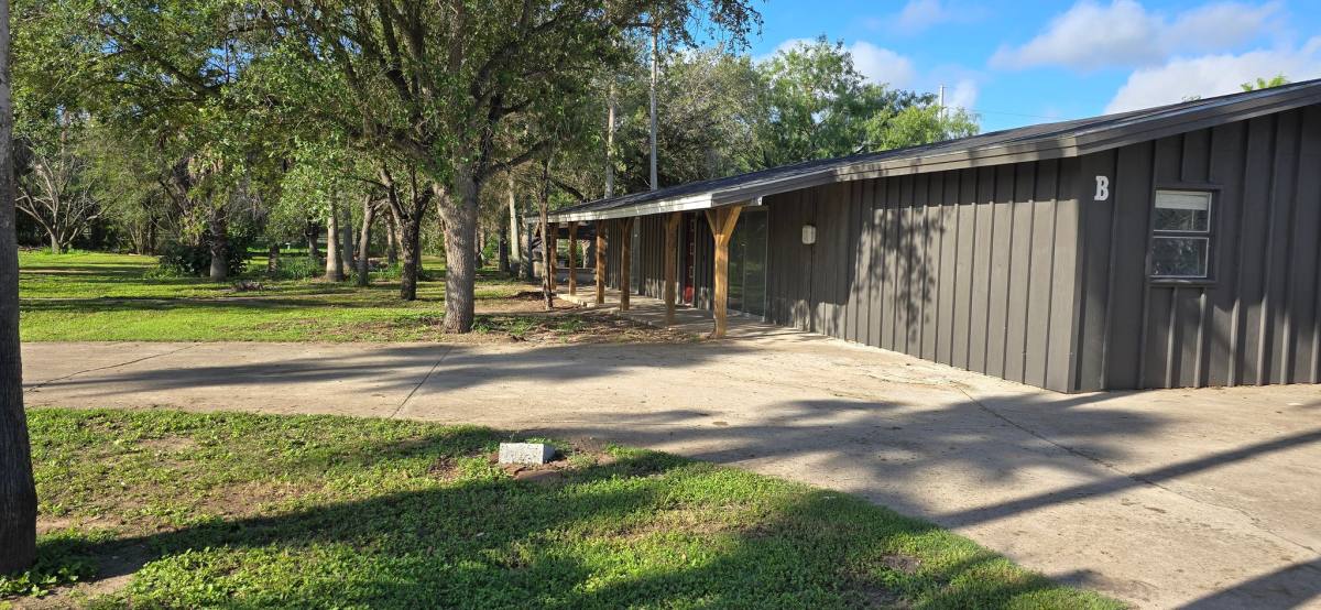 Apartment for rent at 1709 E Sioux Rd #B, Donna, TX 78537