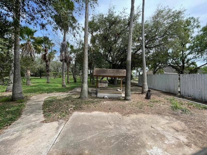 Apartment for rent at 1709 E Sioux Rd #B, Donna, TX 78537