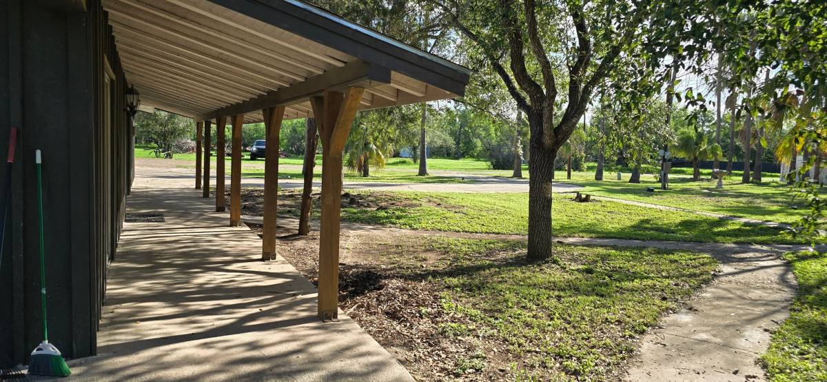 Apartment for rent at 1709 E Sioux Rd #B, Donna, TX 78537