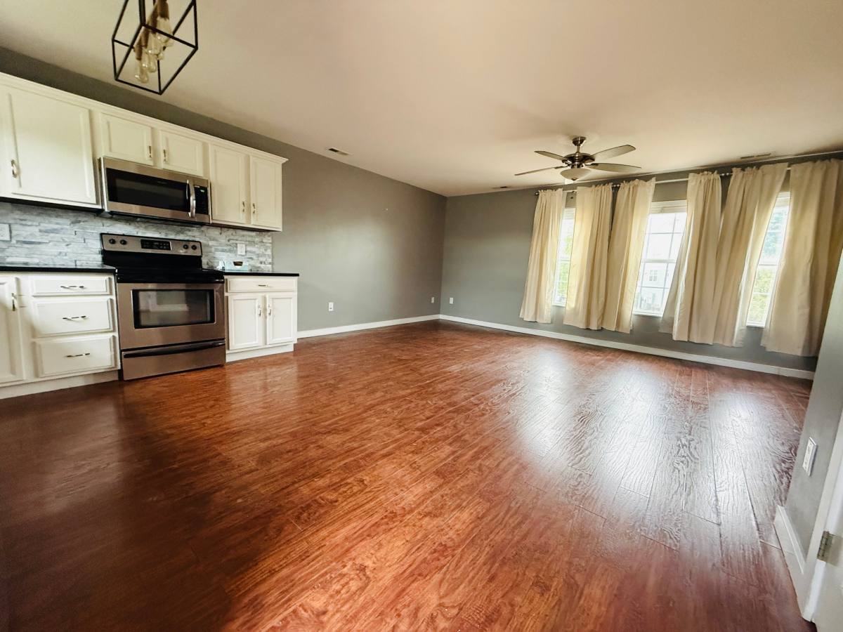 Townhouse for rent at 1733 SW 32nd Lane, Ankeny, IA 50023