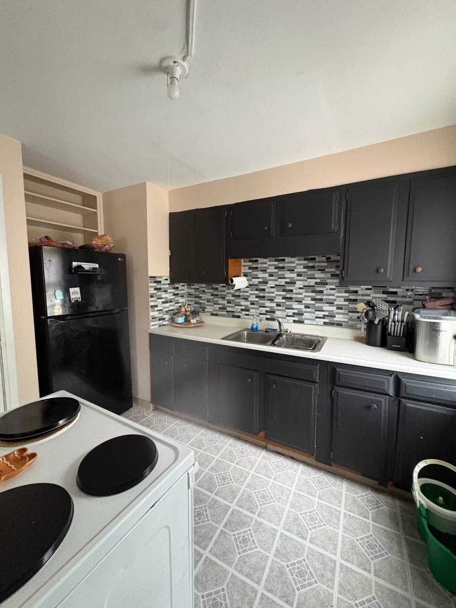 Townhouse for rent at 889-891 Tioga St #889, York, PA 17404