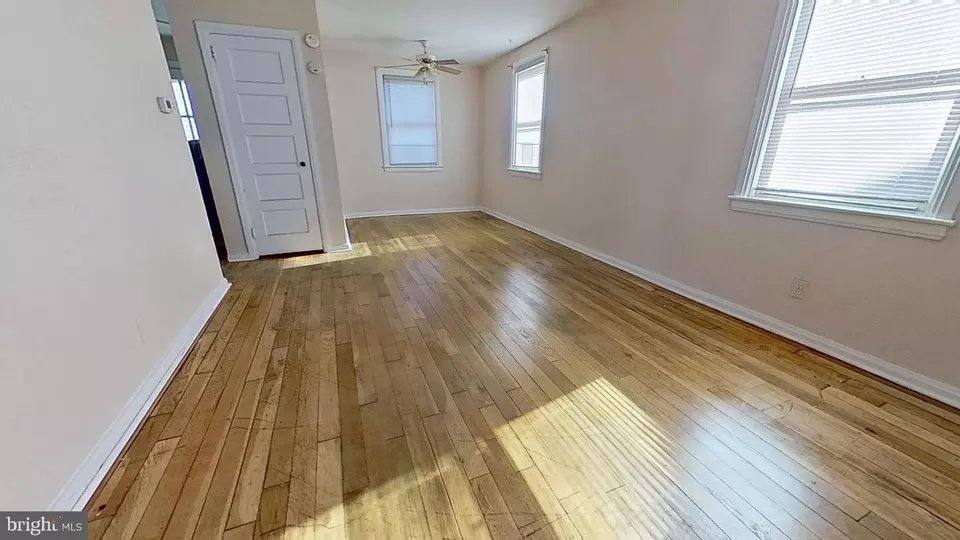 Townhouse for rent at 889-891 Tioga St #889, York, PA 17404