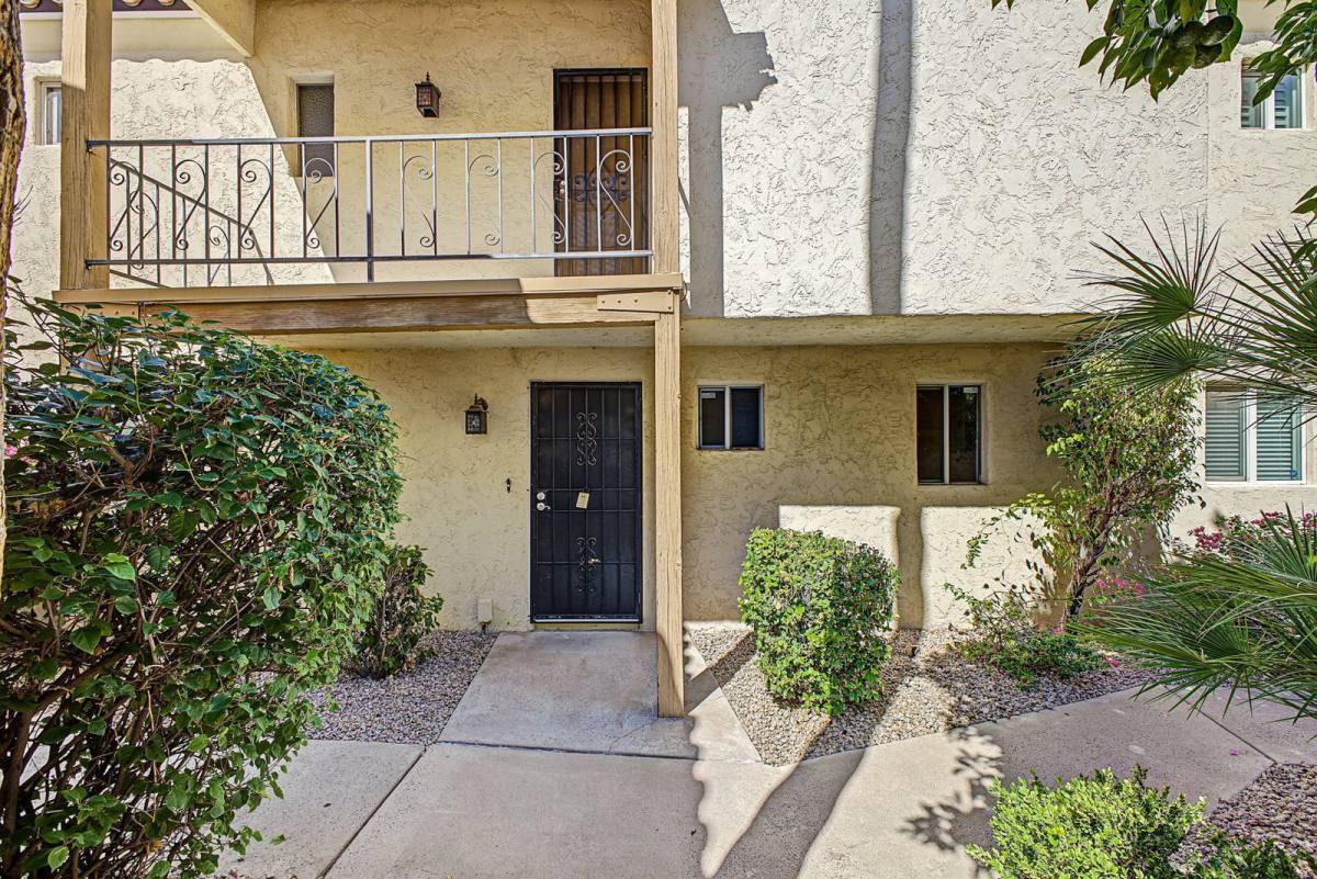 Townhouse for rent at 4850 N 73rd St, Scottsdale, AZ 85251
