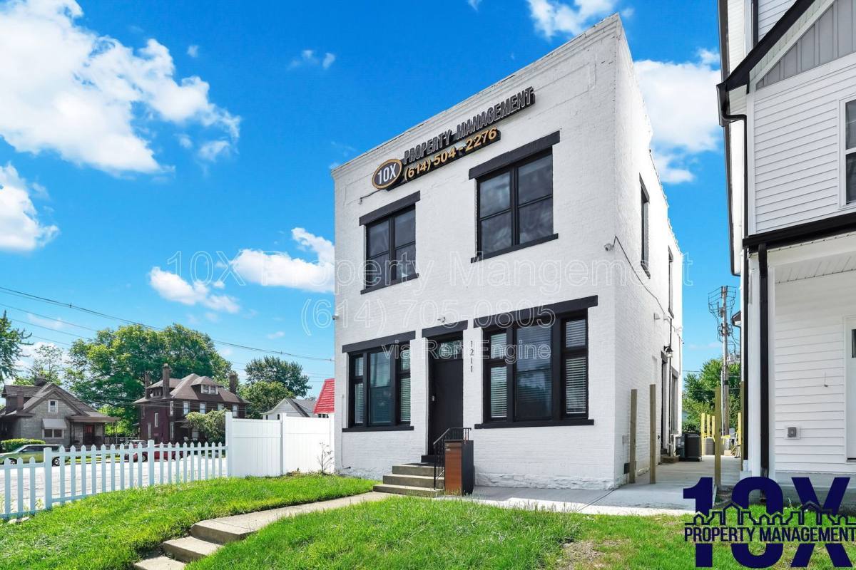 House for rent at 1213 E Whittier St, Columbus, OH 43206