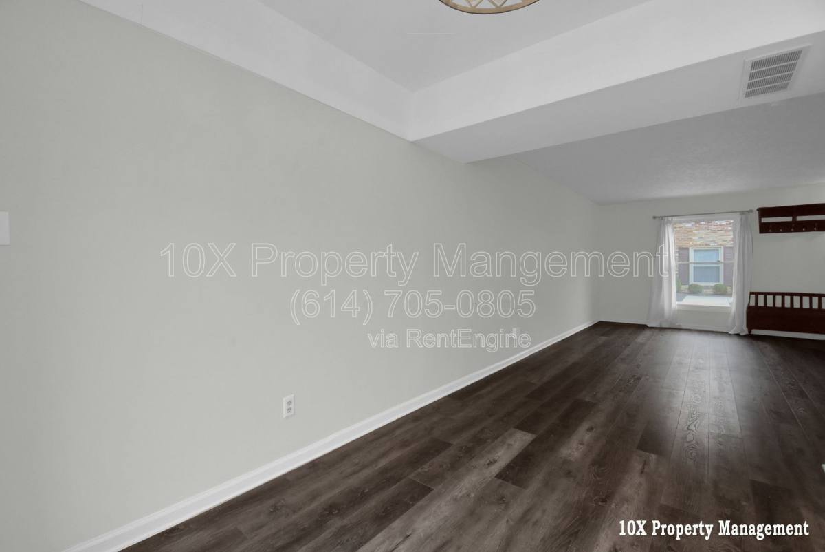 Apartment for rent at 911 Manor Lane #C, Columbus, OH 43221