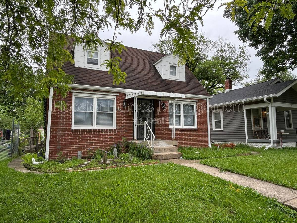Apartment for rent at 1509 N Chester Ave, Indianapolis, IN 46201