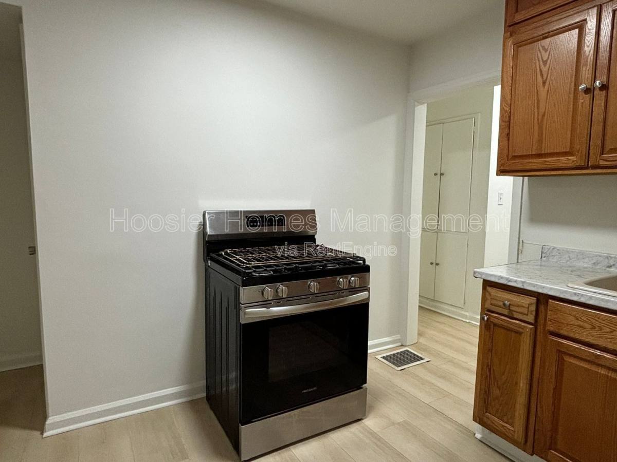 Apartment for rent at 1509 N Chester Ave, Indianapolis, IN 46201