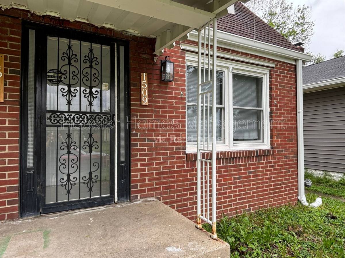 Apartment for rent at 1509 N Chester Ave, Indianapolis, IN 46201