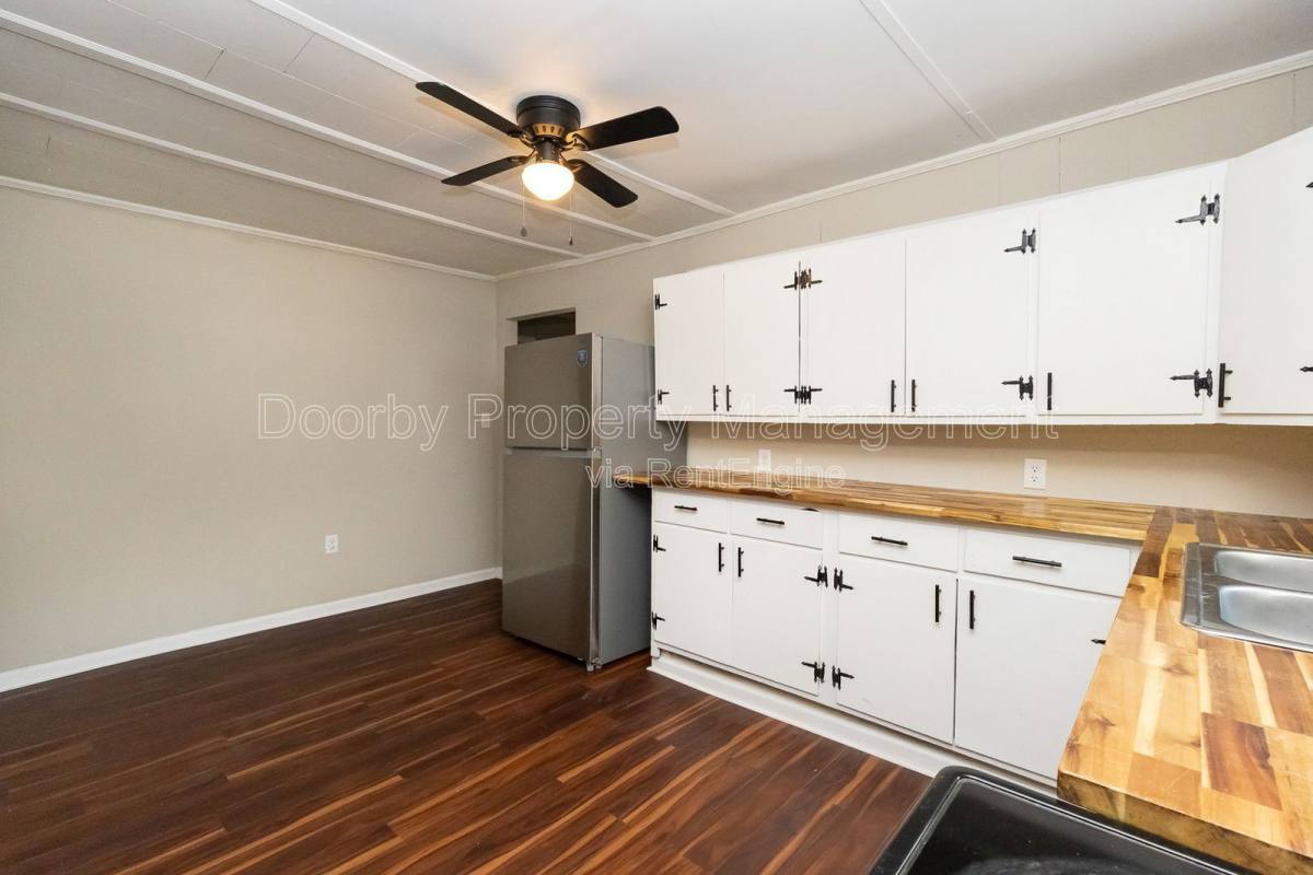 Apartment for rent at 207 Napier St #1, La Fayette, GA 30728