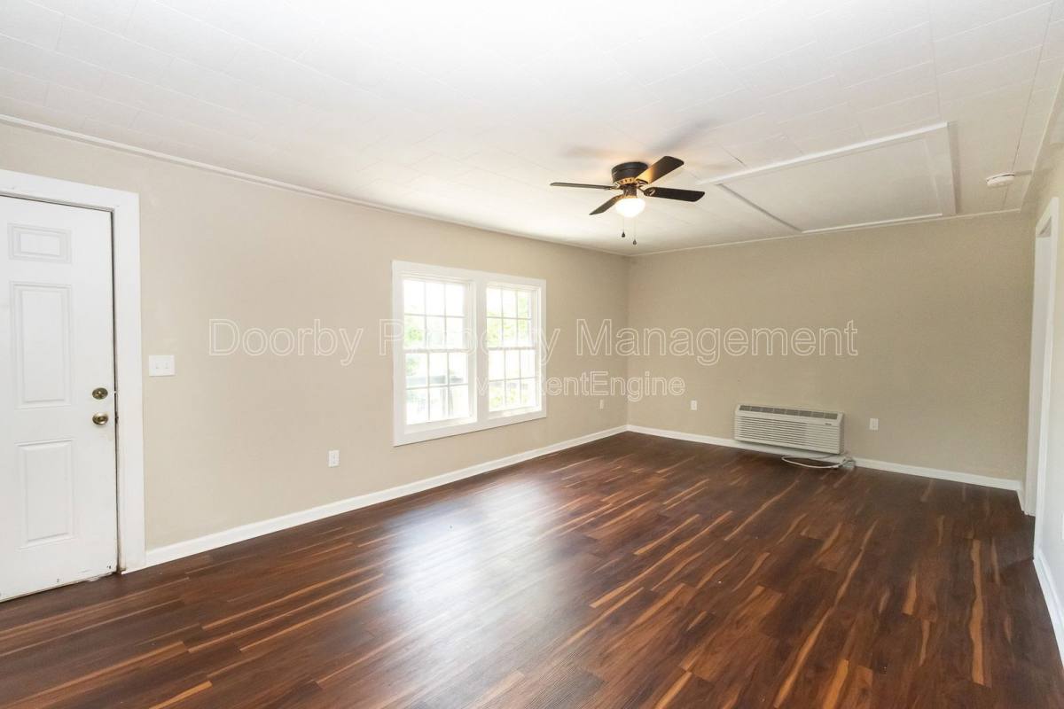 Apartment for rent at 207 Napier St #1, La Fayette, GA 30728
