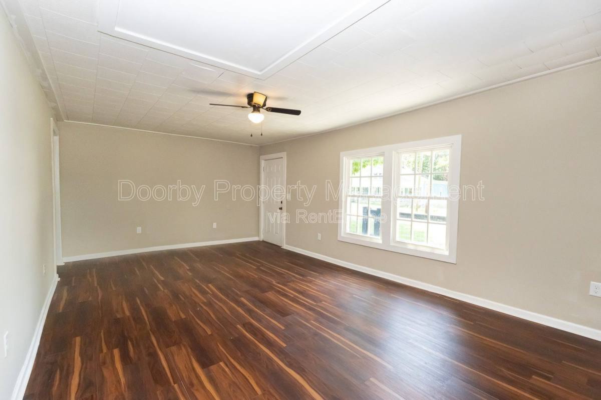 Apartment for rent at 207 Napier St #1, La Fayette, GA 30728
