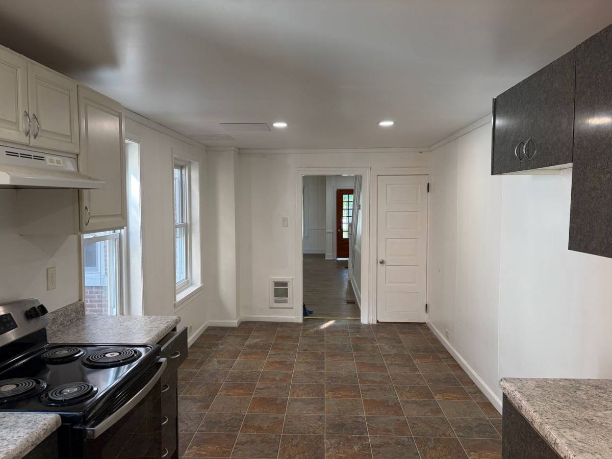 House for rent at 512 1 2 N Charlotte St, Pottstown, PA 19464