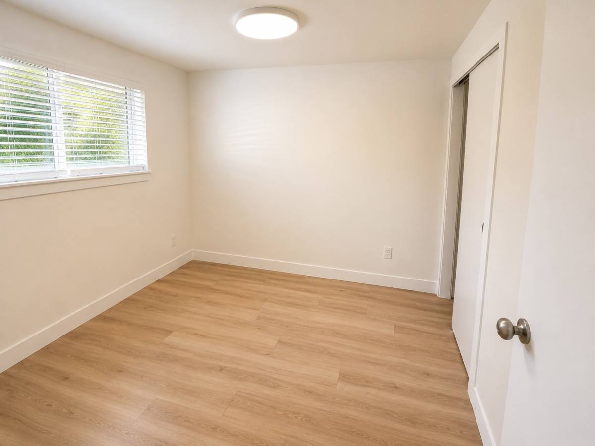 Apartment for rent at 8711 S 114th St #4A, Seattle, WA 98178