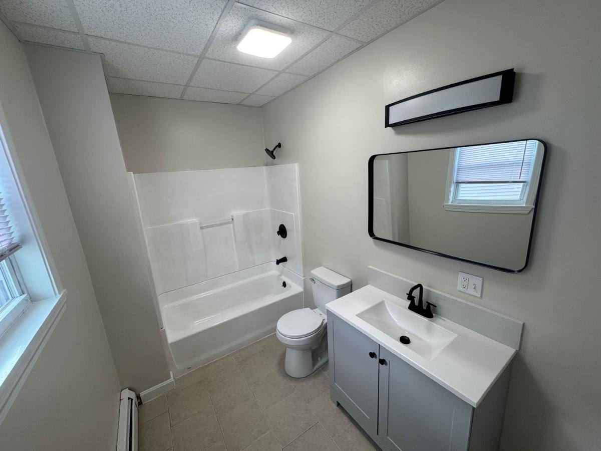 Apartment for rent at 31 Linwood Ave #2, Providence, RI 02909