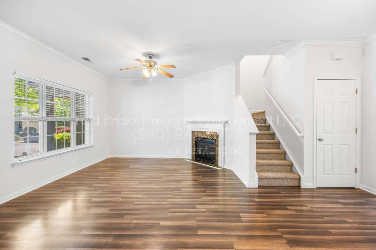 Townhouse for rent at 3053 Summerfield Ridge Lane, Matthews, NC 28105