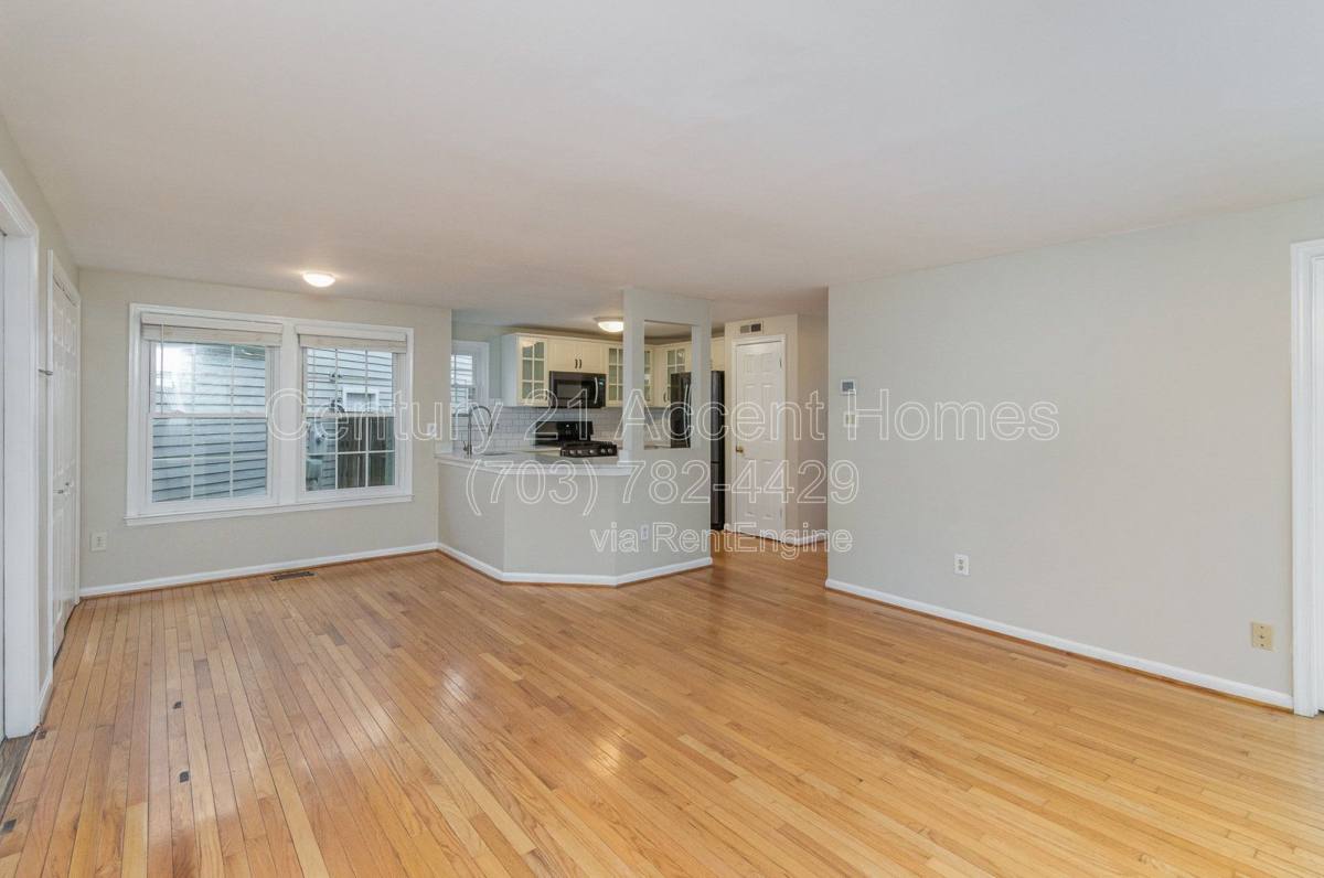 House for rent at 7579 Cross Gate Lane, Alexandria, VA 22315