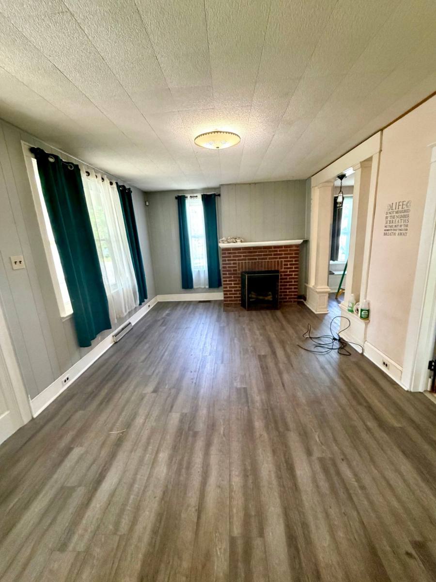 House for rent at 101 Roselawn Ave, Lancaster, PA 17603